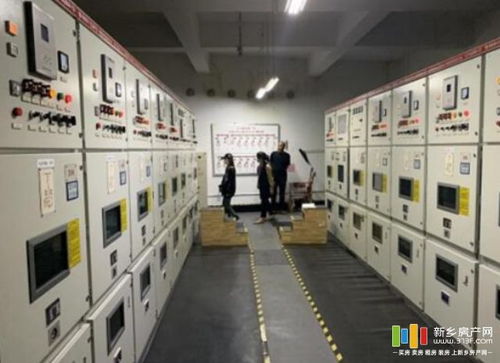 新鄉(xiāng)市百貨大樓旁整售購物商場，二手日用百貨價格可商議